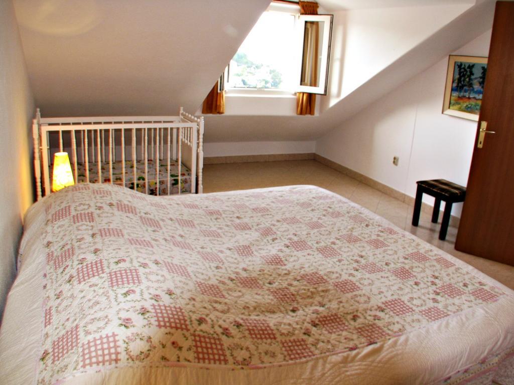 Apartment Martinic Pucisca Room photo