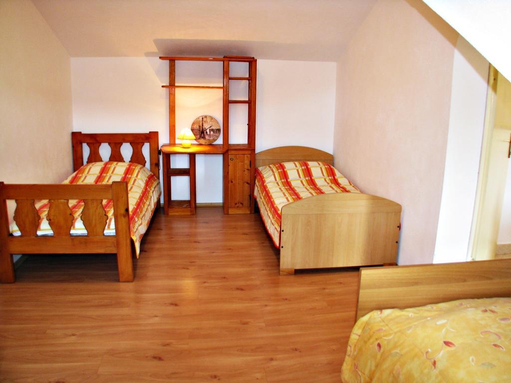 Apartment Martinic Pucisca Room photo